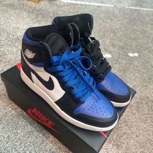 Jordan 1 Royal Toes